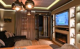All Seasons Apartment